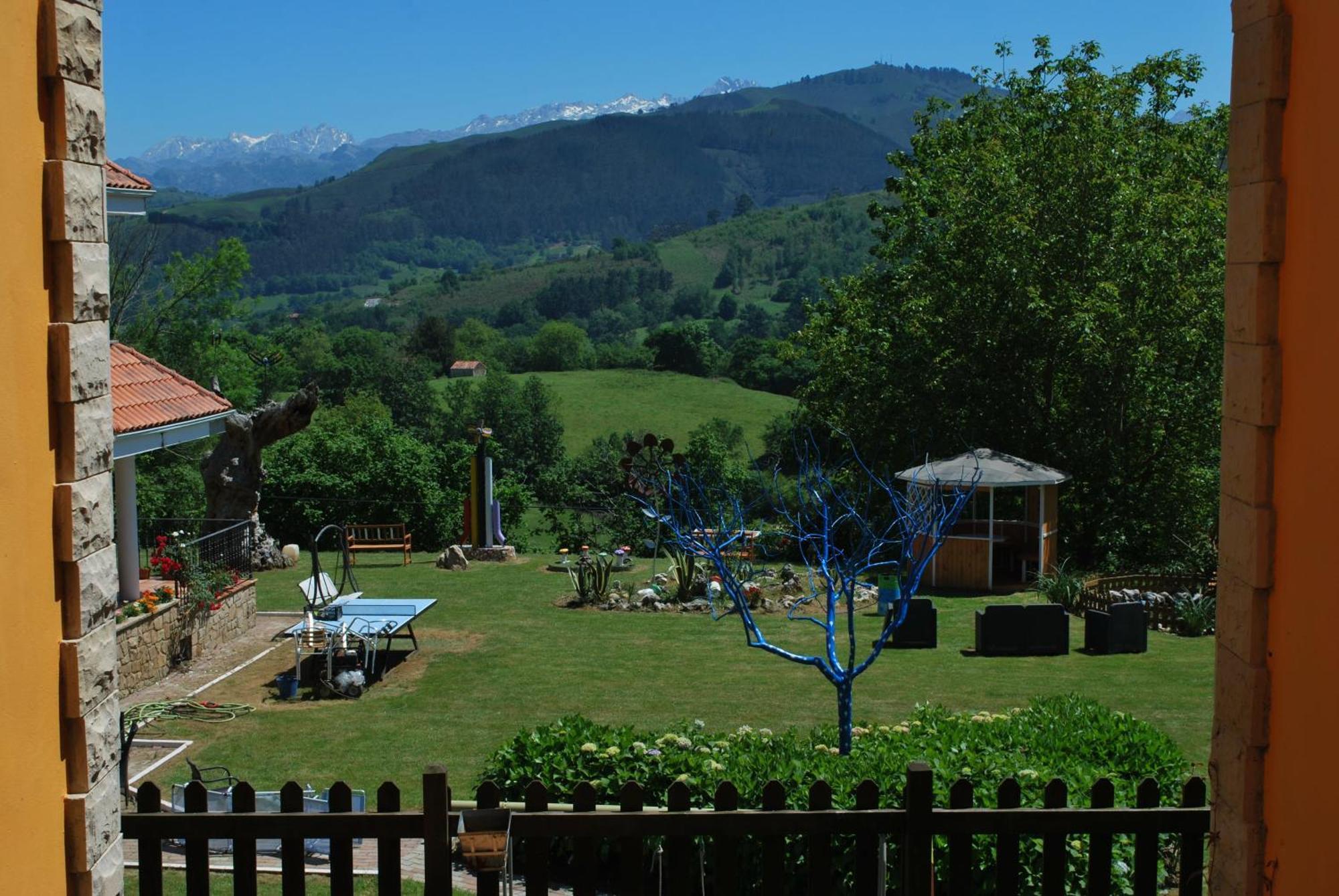 Aptos Rurales Mirador Picos De Europa Apartment Cangas de Onis Exterior photo