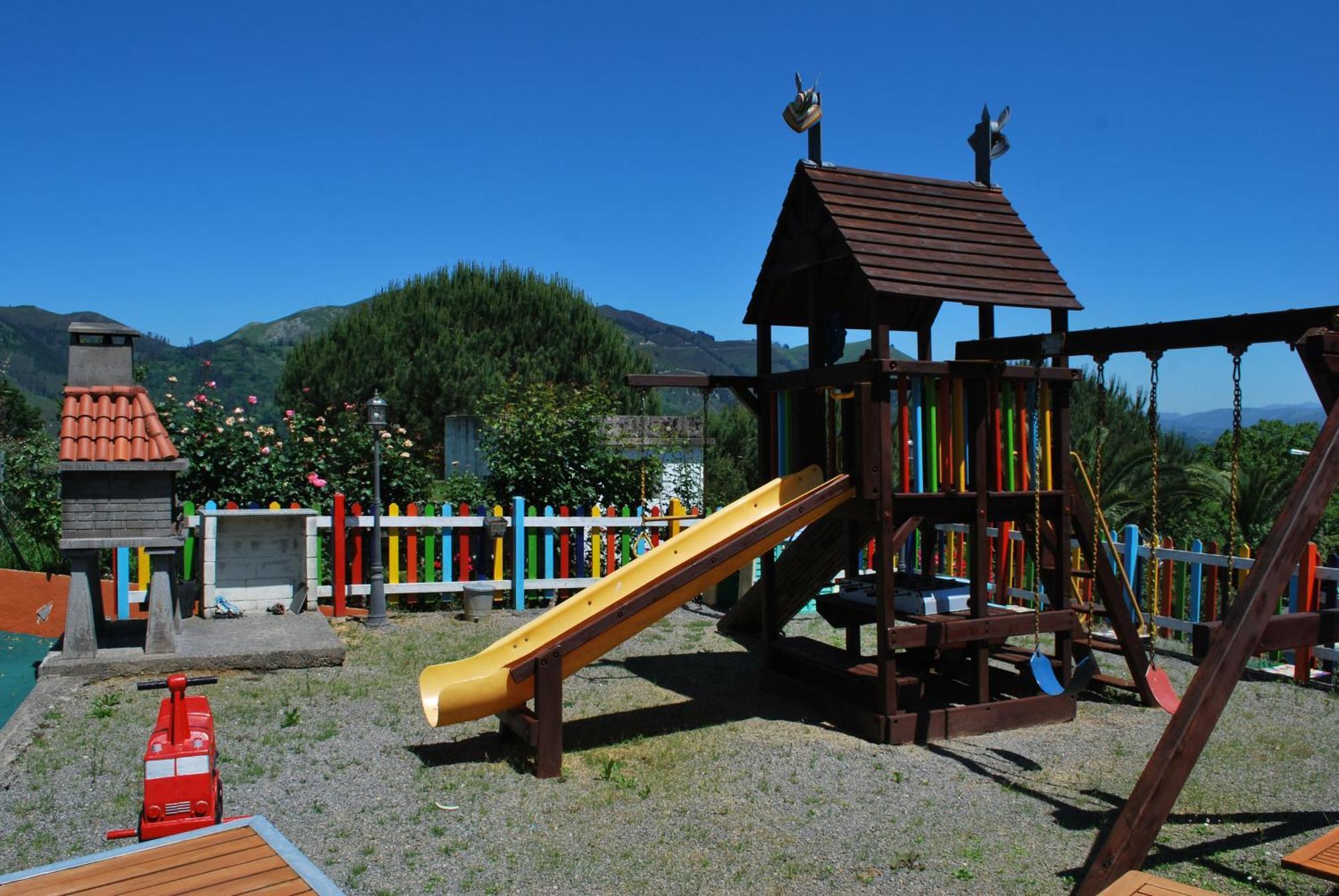 Aptos Rurales Mirador Picos De Europa Apartment Cangas de Onis Exterior photo