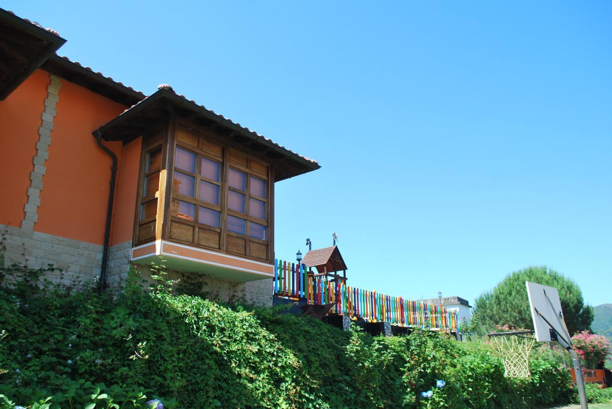 Aptos Rurales Mirador Picos De Europa Apartment Cangas de Onis Exterior photo