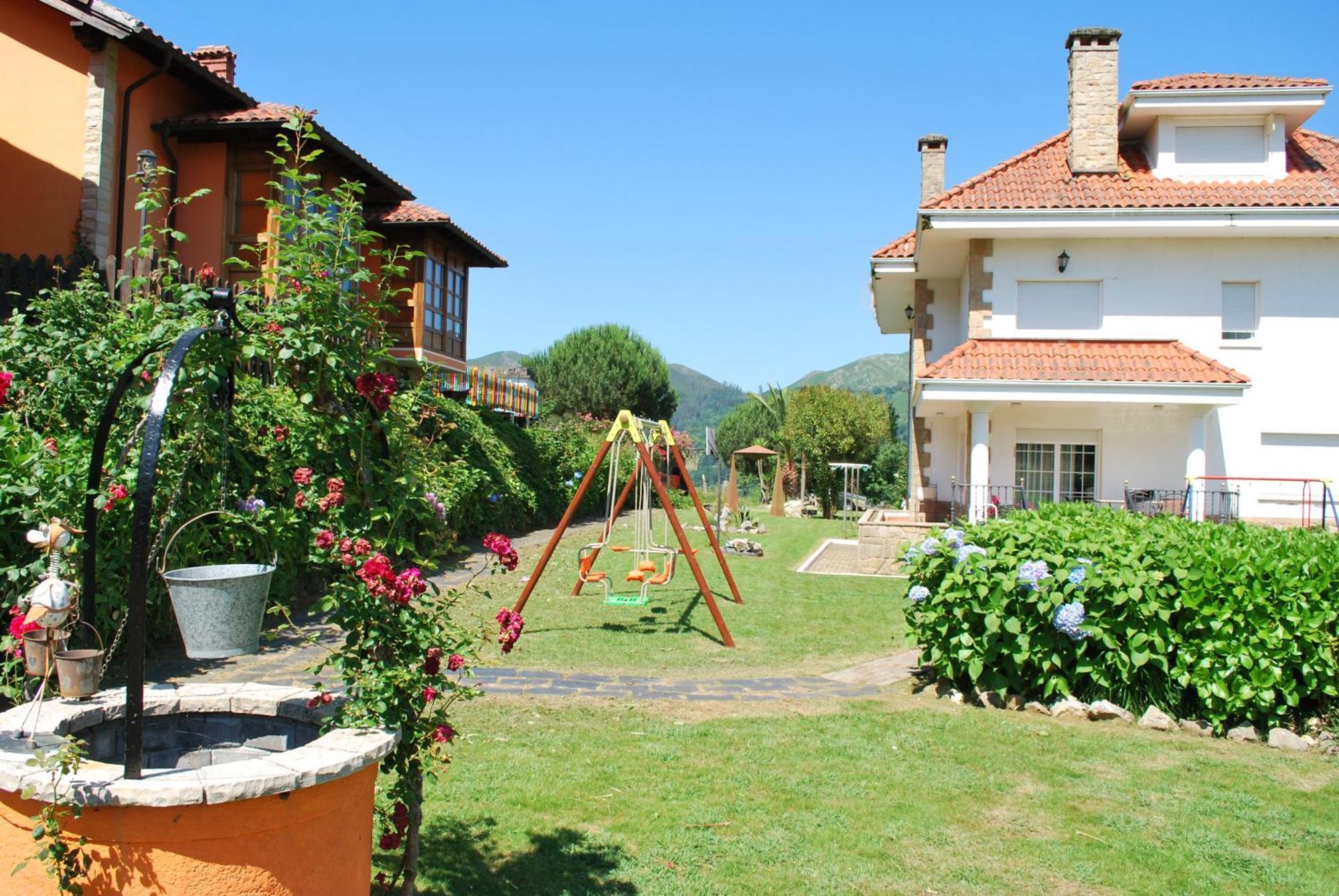 Aptos Rurales Mirador Picos De Europa Apartment Cangas de Onis Exterior photo