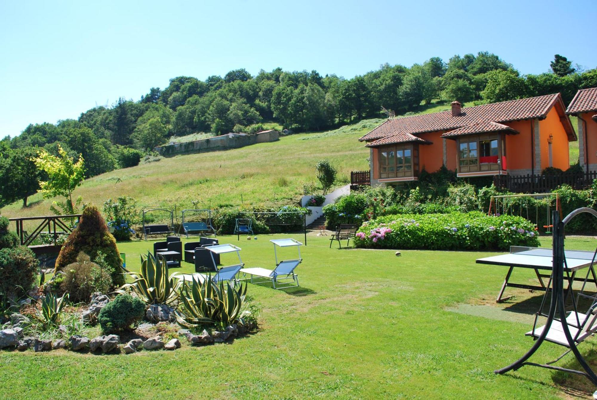 Aptos Rurales Mirador Picos De Europa Apartment Cangas de Onis Exterior photo